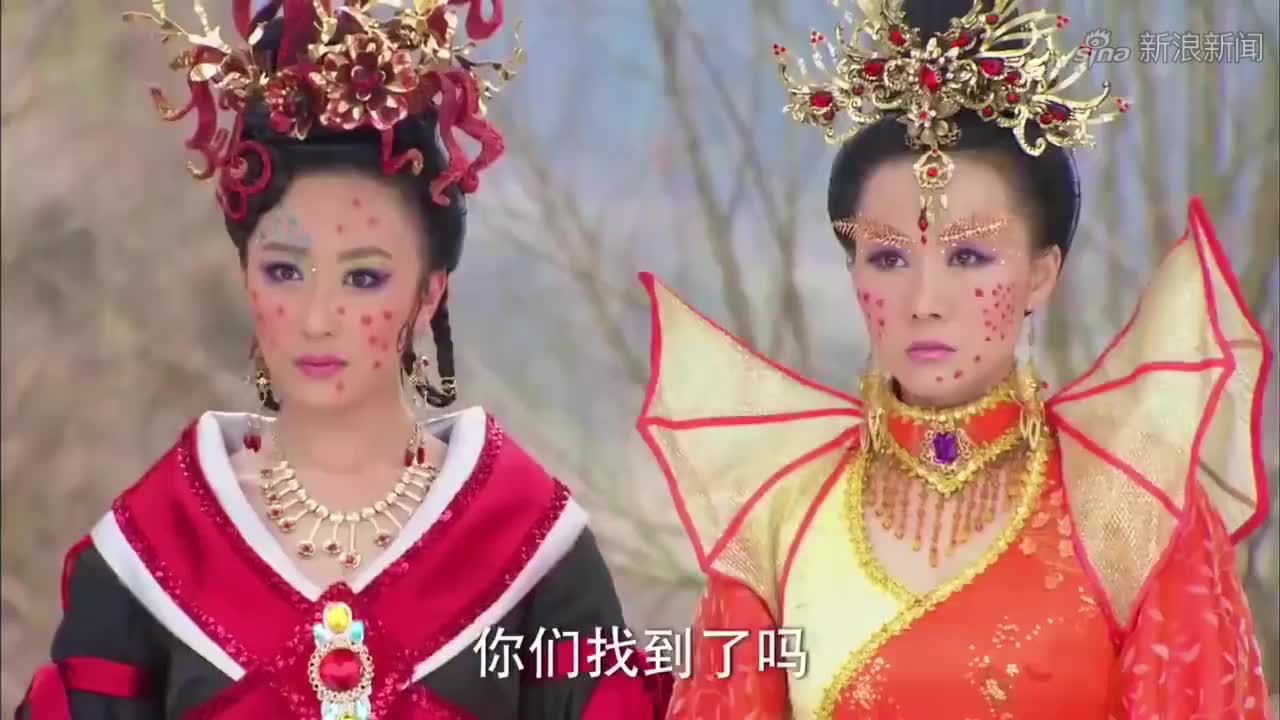 活佛济公:绿姬章小蕙弄了两个大花脸,见到大鹏急忙背过身去