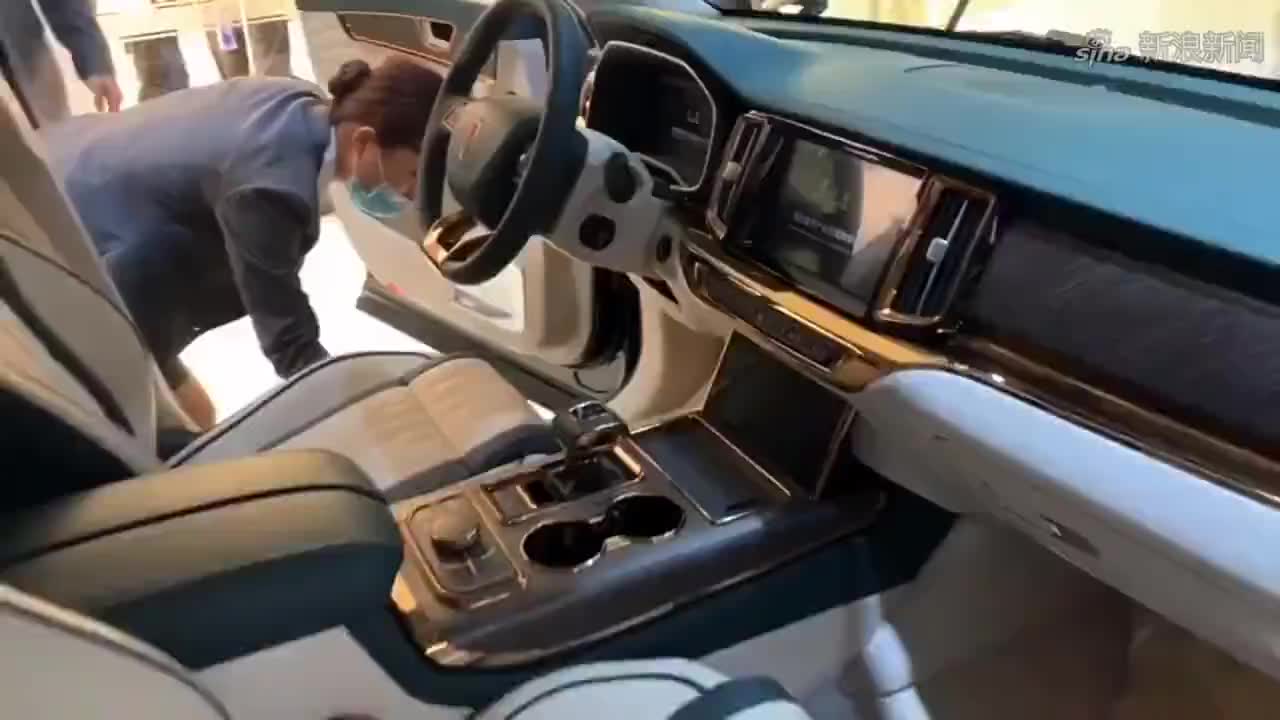 2021款奥迪a6l实车展示