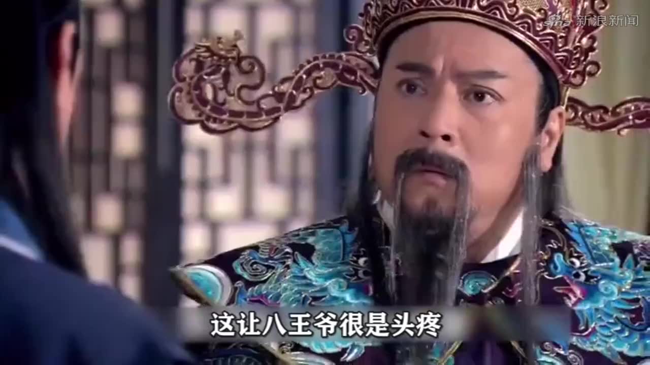 包青天:皇上一杯倒,公孙策瞒着包拯找替身,八贤王松了口气
