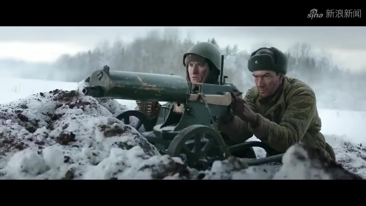 美女枪手陪你打瑞典m36重机枪_手机新浪网