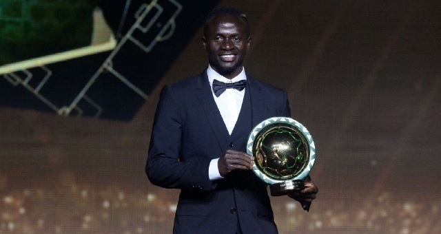 马内荣膺非洲足球先生