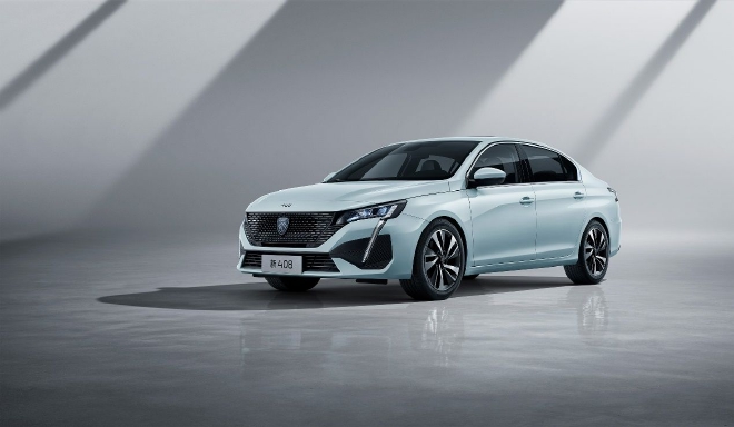 东风标致新408上市 售10.57-12.17万元