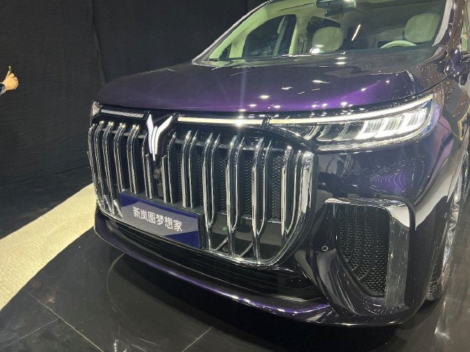 2023广州车展：新岚图梦想家官方内饰套件亮相