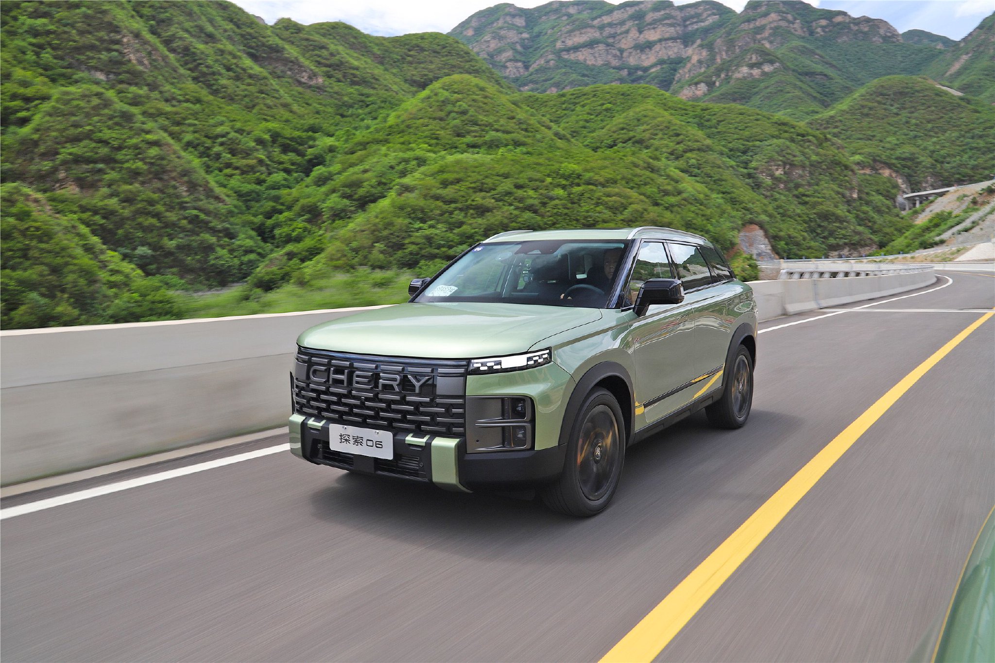 Chassis performance is the highlight Test drive Chery Exploration 06