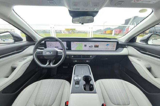 长安福特新蒙迪欧上市 售价14.98-19.98万元