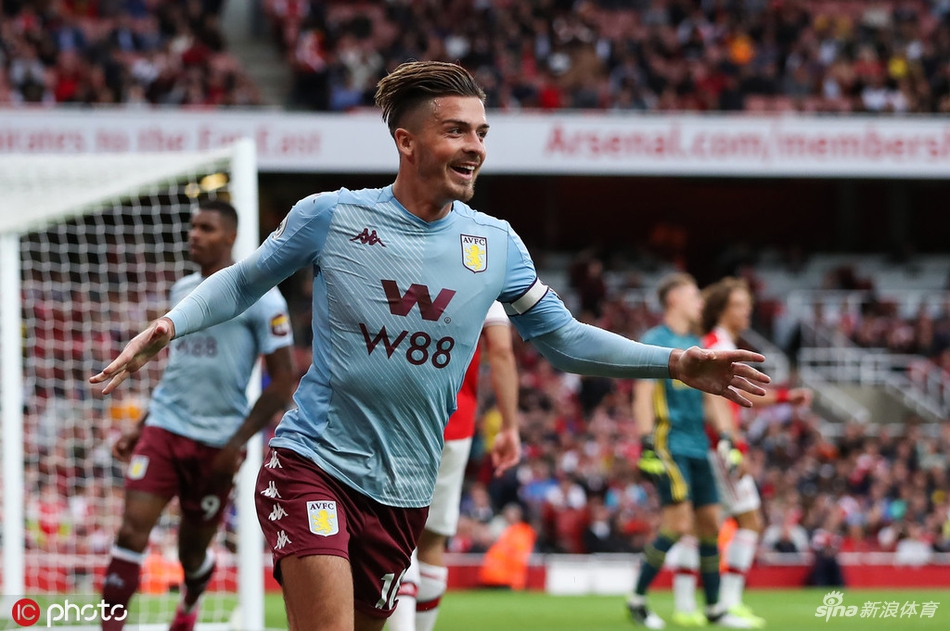 格拉利什破门庆祝