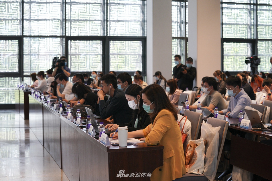 北京冬奥组委围绕低碳冬奥主题召开新闻发布会