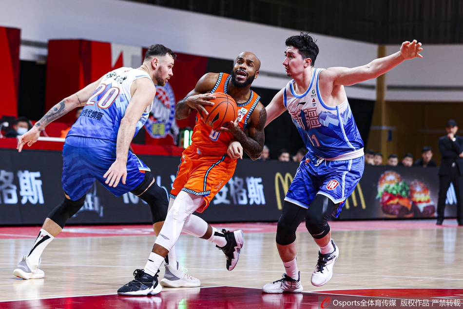 CBA第35轮：新疆130-102福建