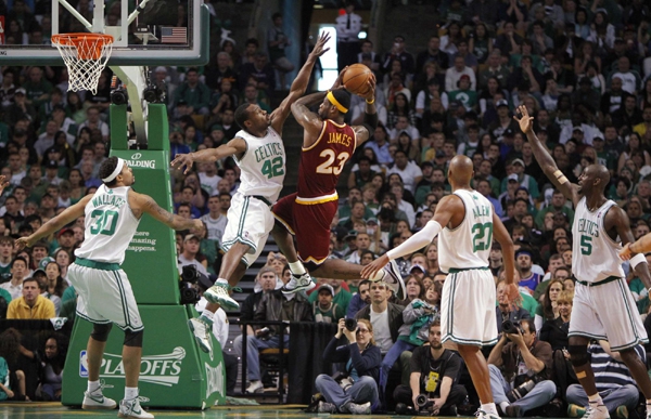 2010年力战三巨头