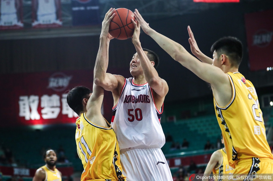CBA第22轮:广州VS广厦