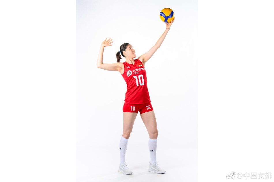 中国女排世联赛官方定妆照