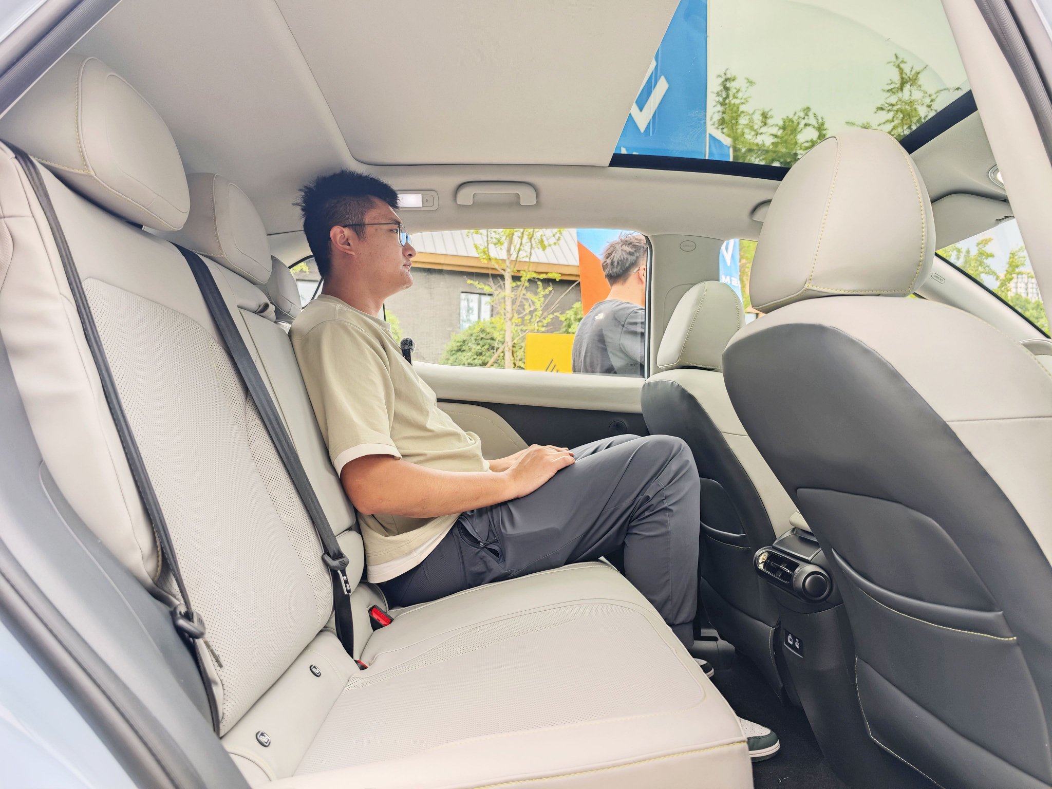 2025成都车展：静态体验江铃集团新能源羿驰05 S