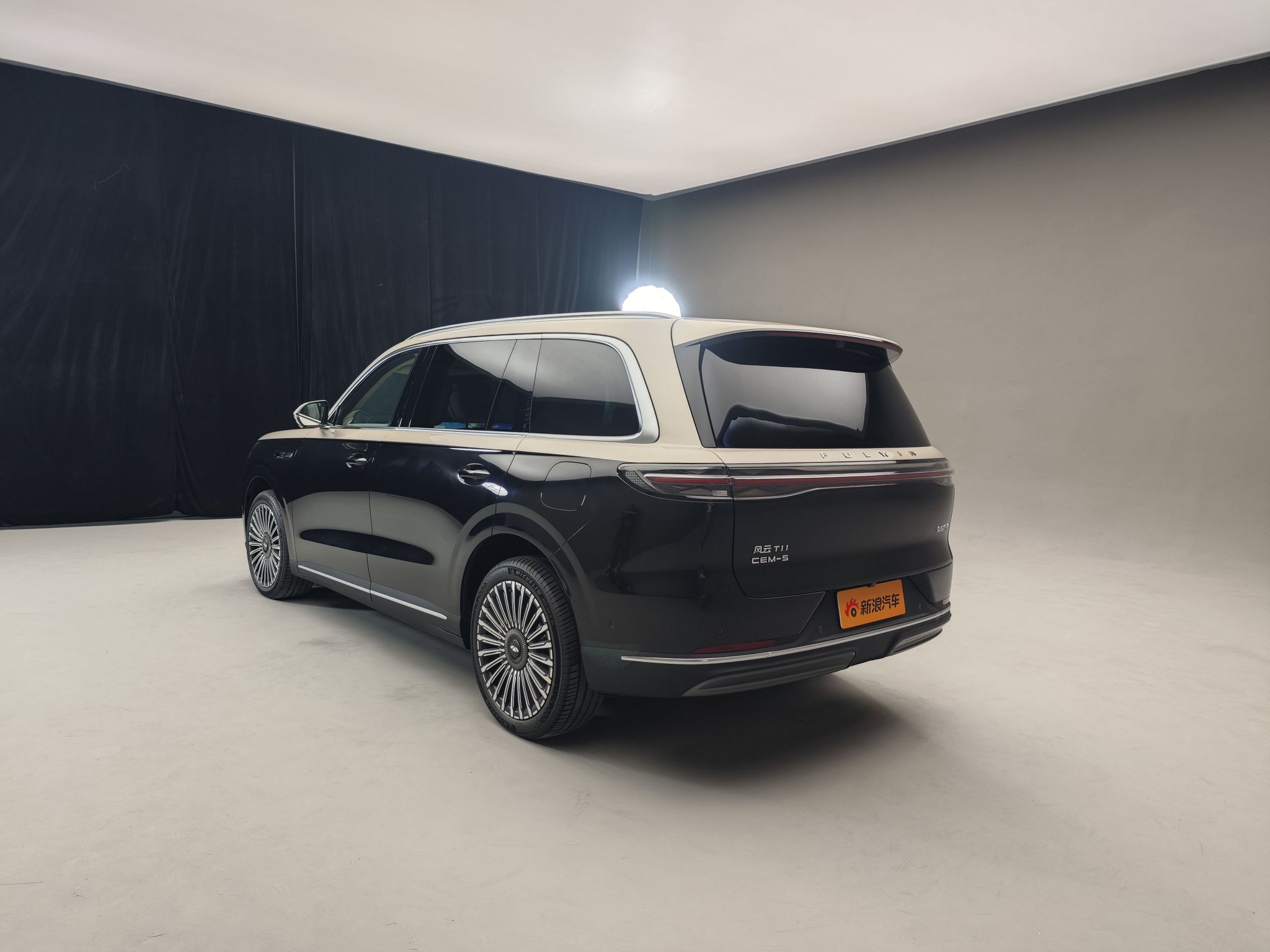 奇瑞风云T11开启预售 预售19.99-26.49万元