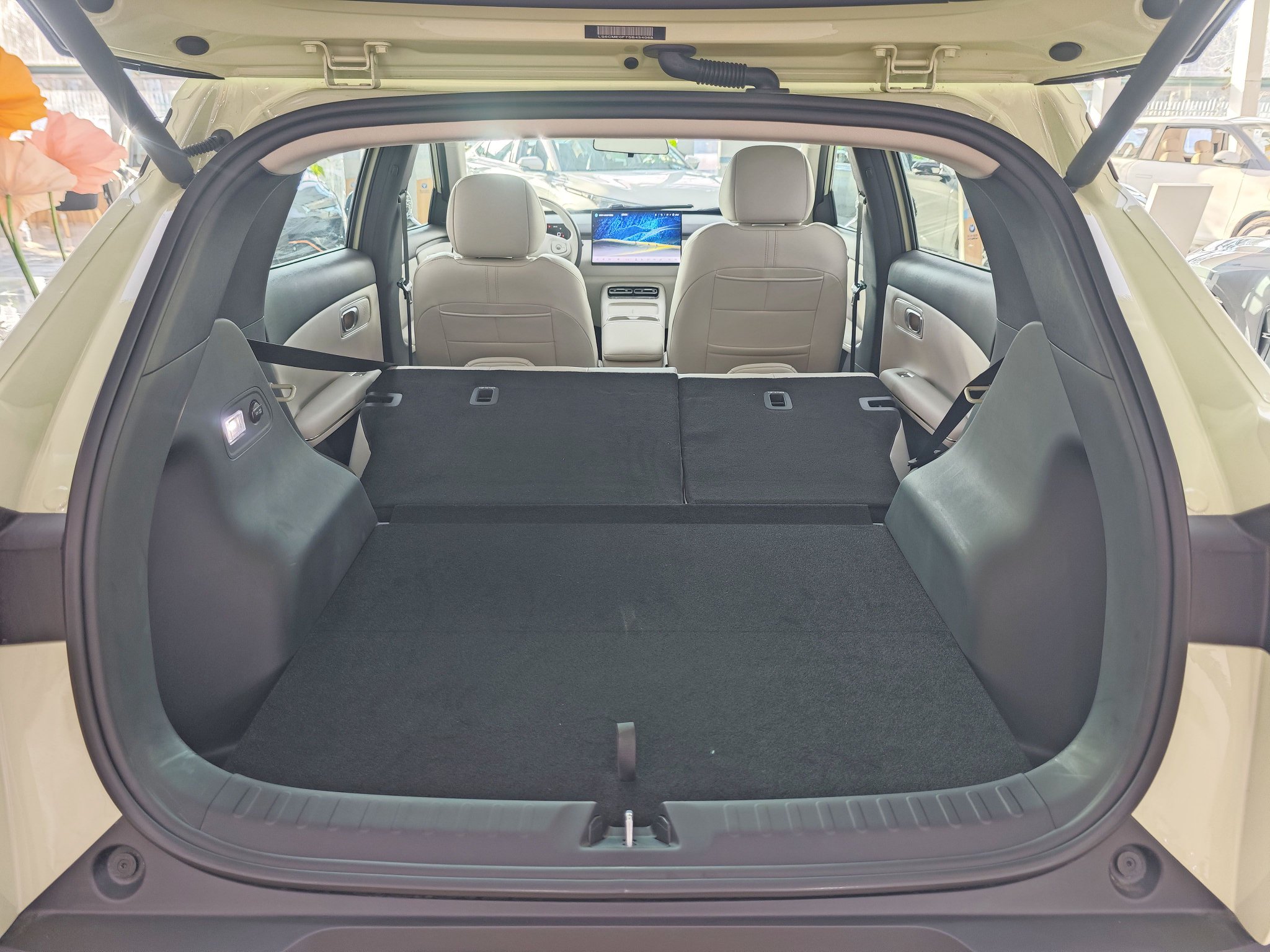 性价比极高 到店实拍长安启源全新Q05