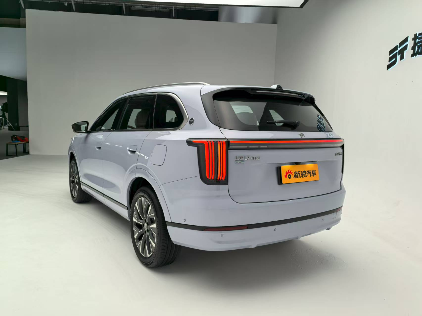 捷途山海L7 PLUS预售 限时权益价12.99-17.99万元