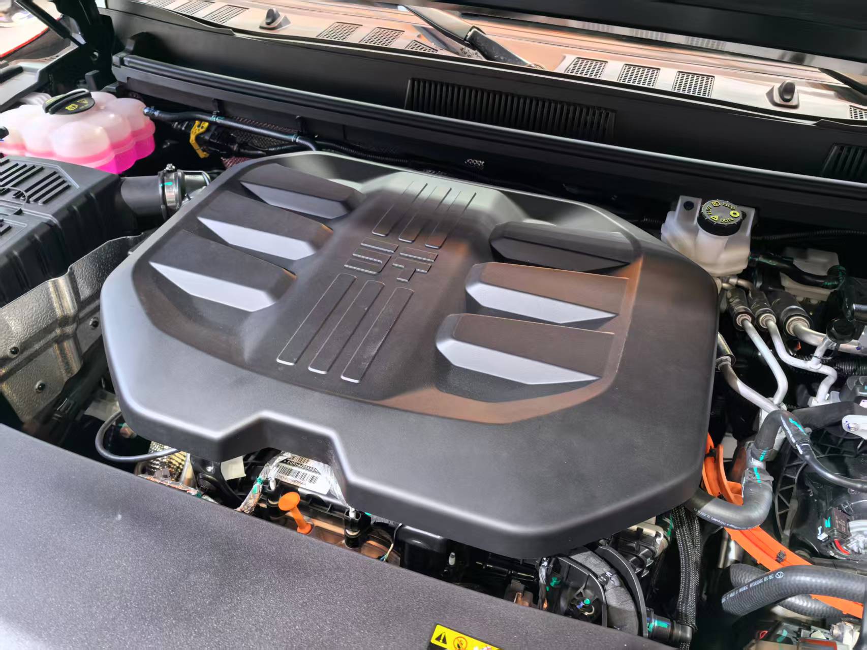 2025广州车展探馆：纵横G700环塔版亮相