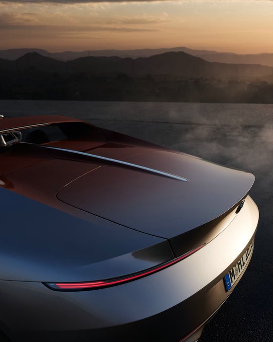 上海车展打卡收藏级跑车BMW Skytop