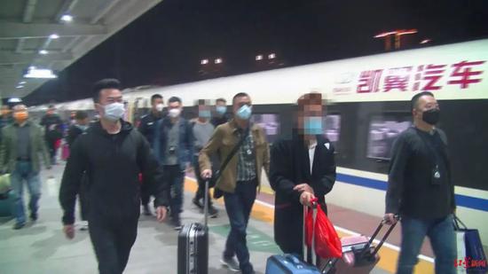 线上信用贷曝风控黑洞！多家银行被骗贷超10亿