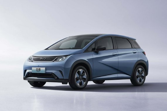 售9.98万元起 比亚迪海豚荣耀版正式上市