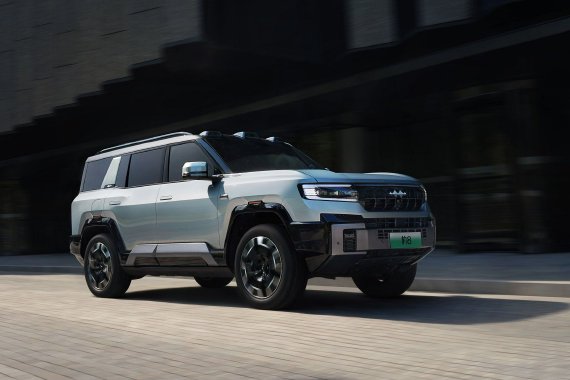 豹8首发支持华为三折叠机车钥匙