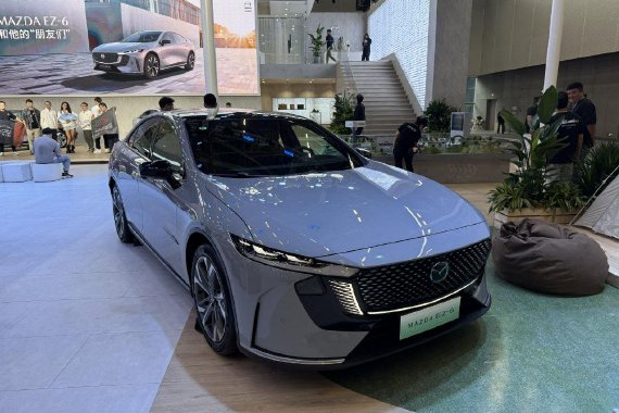 2024广州车展：长安马自达EZ-6亮相