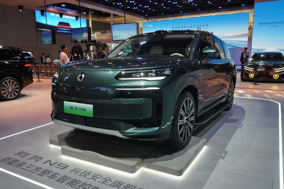 2025上海车展：科技旗舰SUV 腾势N9亮相
