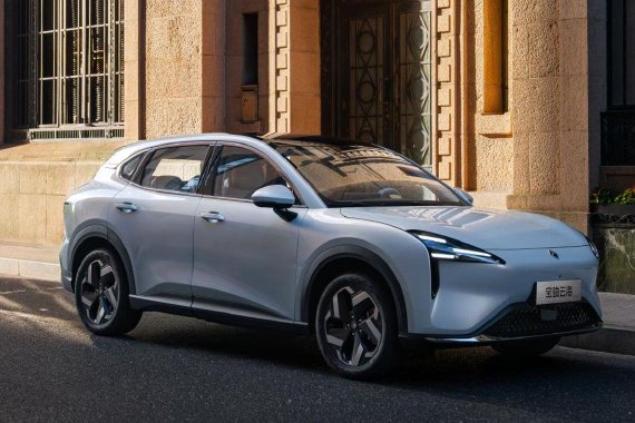 宝骏云海俊雅版携限定车色亮相 8月上市