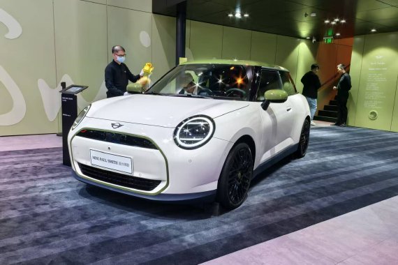 2025广州车展：MINI PAUL SMITH设计师款亮相