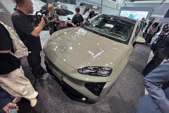 2026北京车展：保时捷纯电动Cayenne Turbo首发