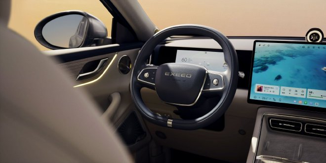 配三联屏 星纪元E05内饰官图发布