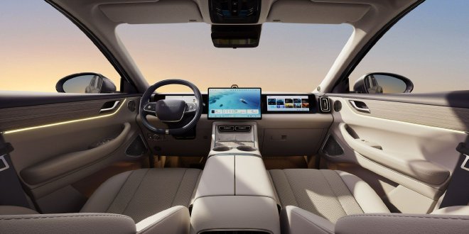 配三联屏 星纪元E05内饰官图发布