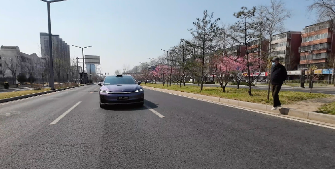 感知跃迁的华为智驾体验 昊铂A800 896线激光雷达试驾