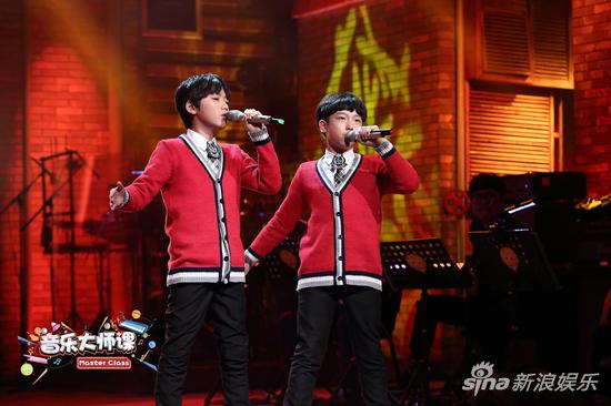 宋亚轩、张俊一