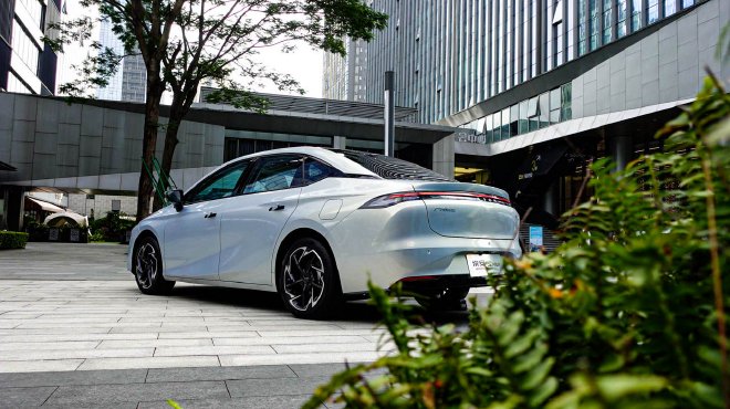 售价14.99万元起 埃安AION S MAX上市