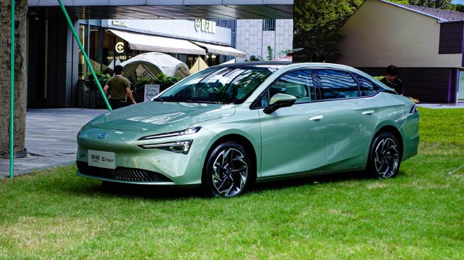 售价14.99万元起 埃安AION S MAX上市