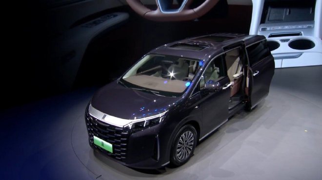 2024广州车展：比亚迪夏内饰正式亮相