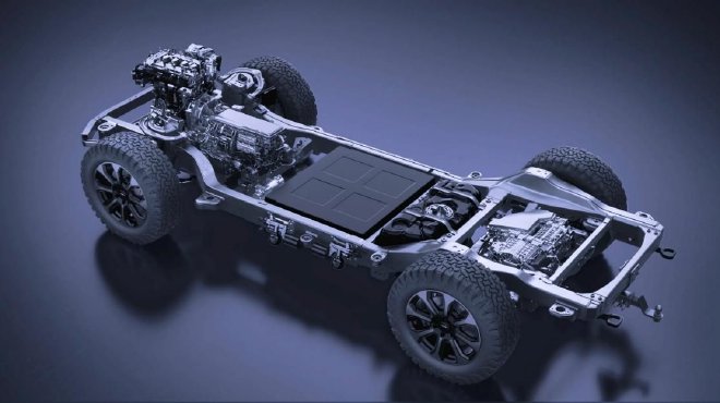 比亚迪华为联合发布豹5智驾版上市