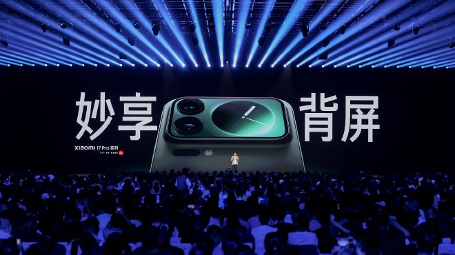 2025雷军年度演讲 YU7交付超4万/发布小米定制服务