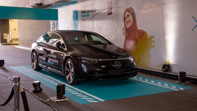 梅赛德斯 奔驰创新和技术日展示最新技术 新浪汽车