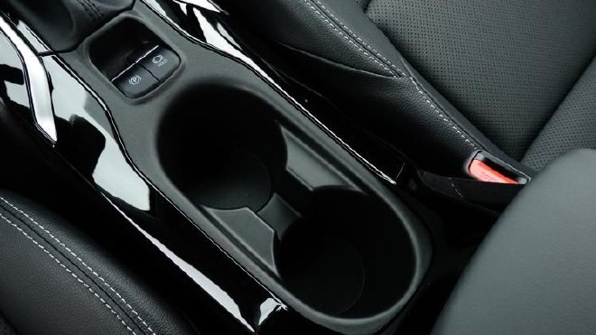 好开又安全 试驾广丰锋兰达智能电混双擎