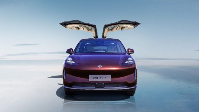 易建联回归家庭首选座驾 昊铂HT即将上市