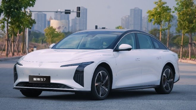 林长波接任唐竞掌舵东风柳汽 加速新能源化