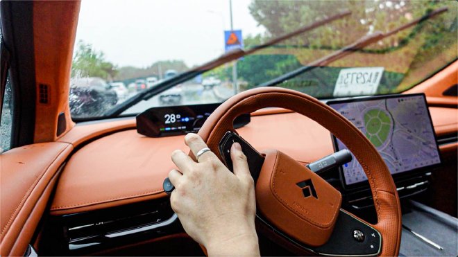 多路况体验昊铂HT的NDA功能 像个老司机