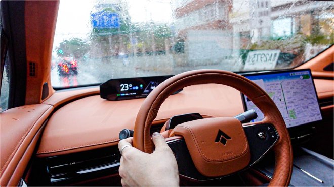 多路况体验昊铂HT的NDA功能 像个老司机