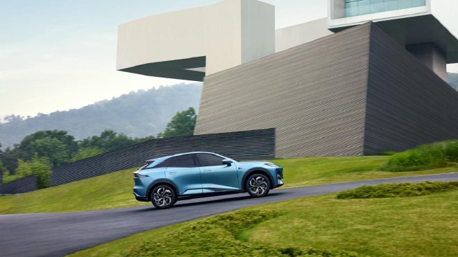 深蓝S07即将OTA推送城区车道巡航辅助增强功能