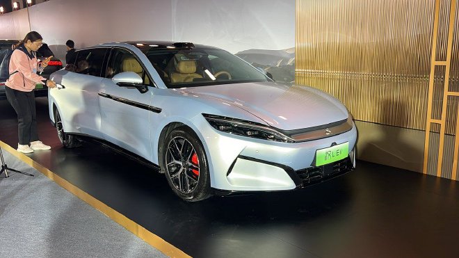 比亚迪汉L唐L上市 售价20.98-28.98万元