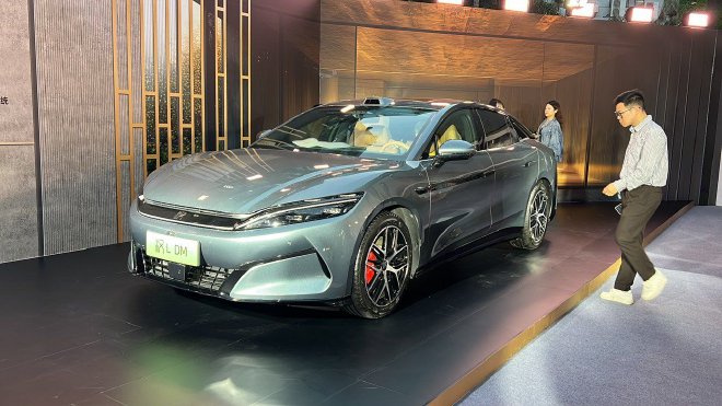 比亚迪汉L唐L上市 售价20.98-28.98万元