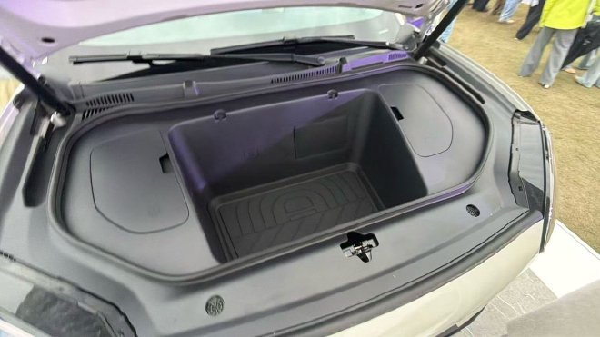 奇瑞全新QQ3上市 限时一口价5.89-7.89万元