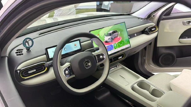 奇瑞全新QQ3上市 限时一口价5.89-7.89万元