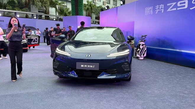 腾势Z9S开启预售 预售价31.98万元起